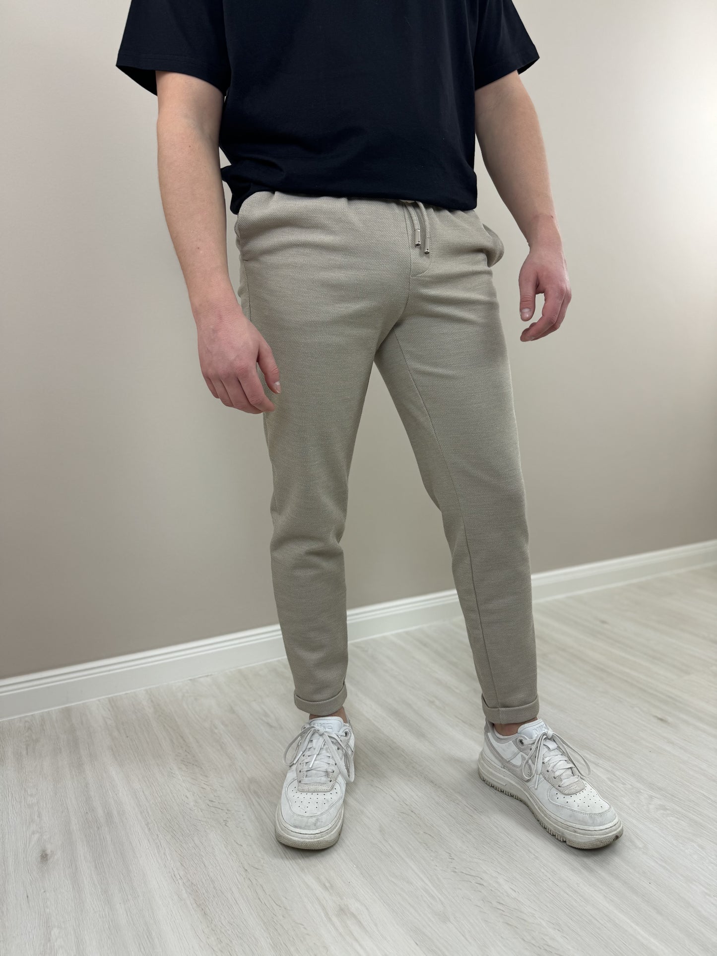 SW elegantne chinos hlače svijetlo smeđe
