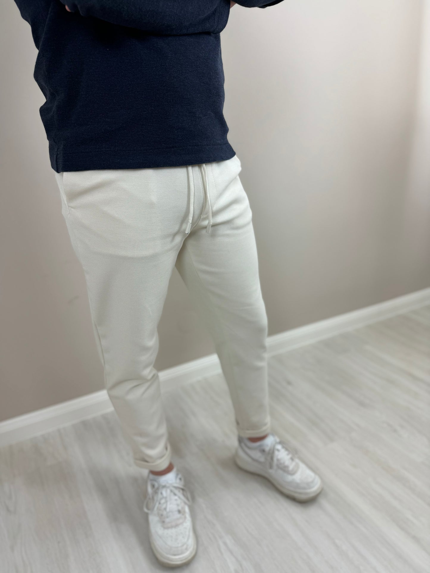 SW elegantne chino hlače u boji