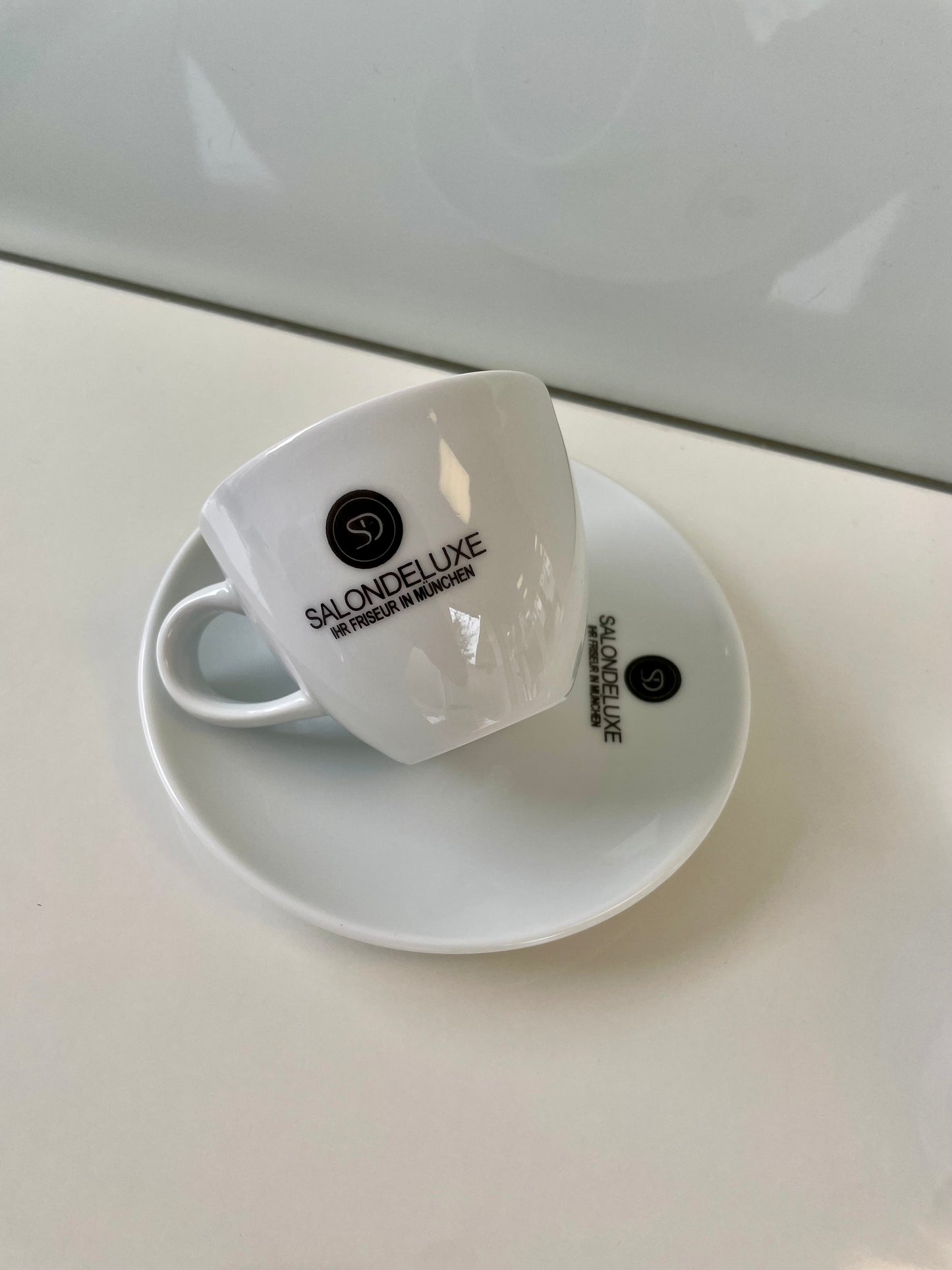 Kaffeetasse mit Logo